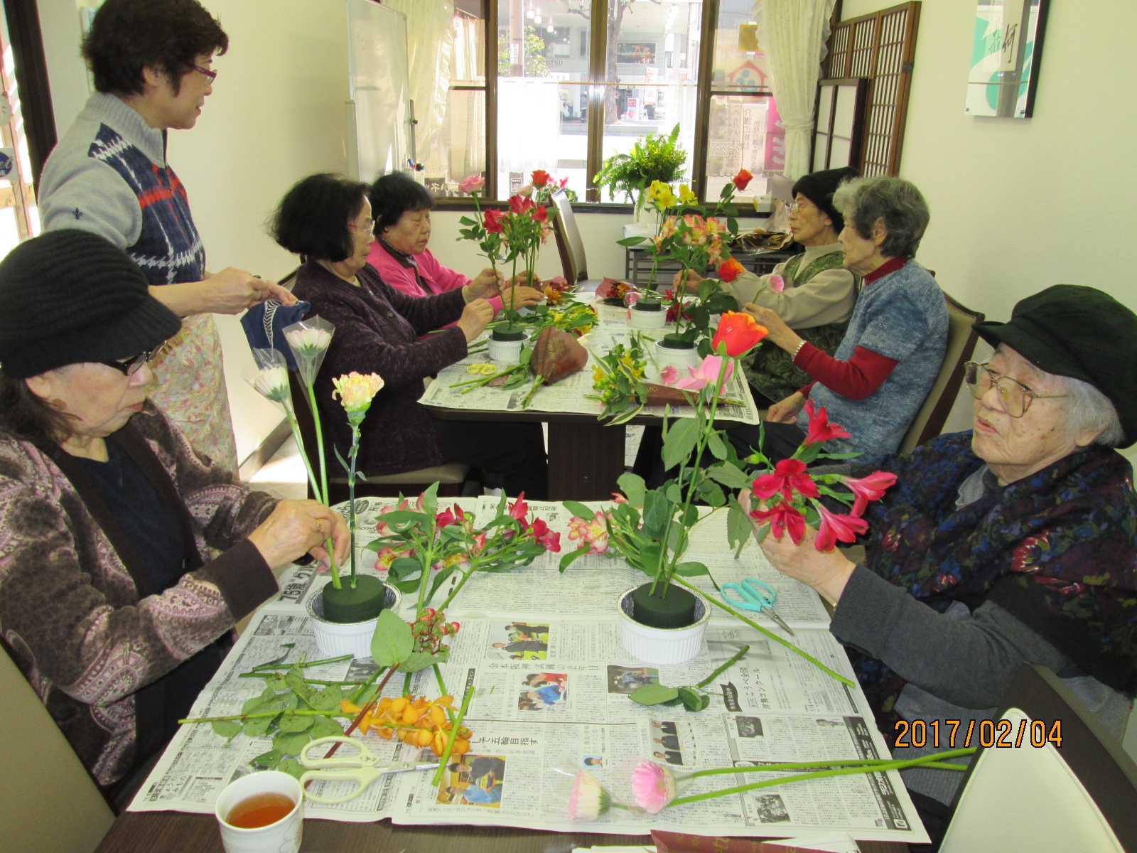 アレンジメントのお花の日は気持ちが和みます。