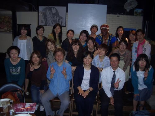 会社を辞めずにできる国際協力