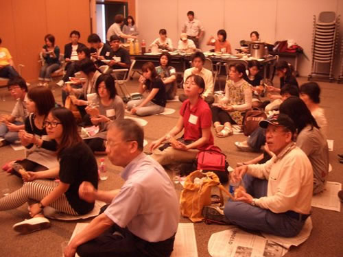 ハンガーバンケット